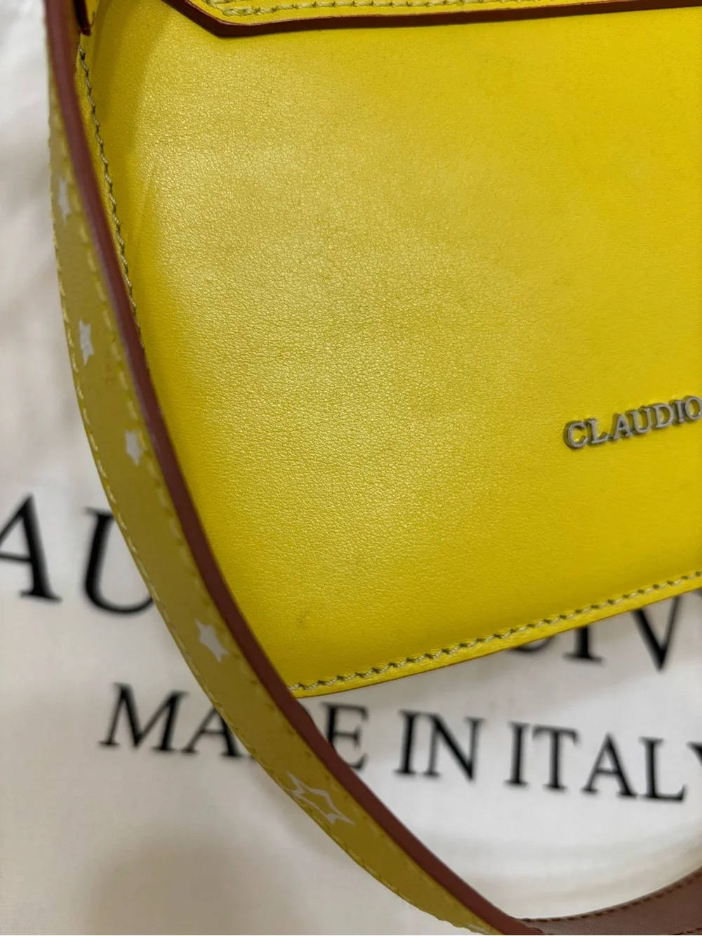 💛 Claudio Civitico “Atae” Yellow Leather Crossbody – Special Edition